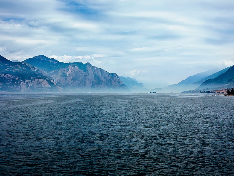 Ein Motiv aus dem Kalender Gardasee - blaues Juwel Italiens