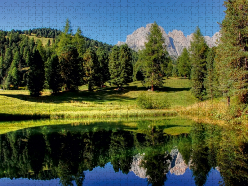 Bergsee an der Cisles Alm mit Geisler Spitzen - erreichbar von Wolkenstein oder St. Christina