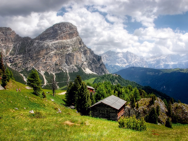 Kolfuschger Hochalm mit Sassongher - Corvara Südtirol