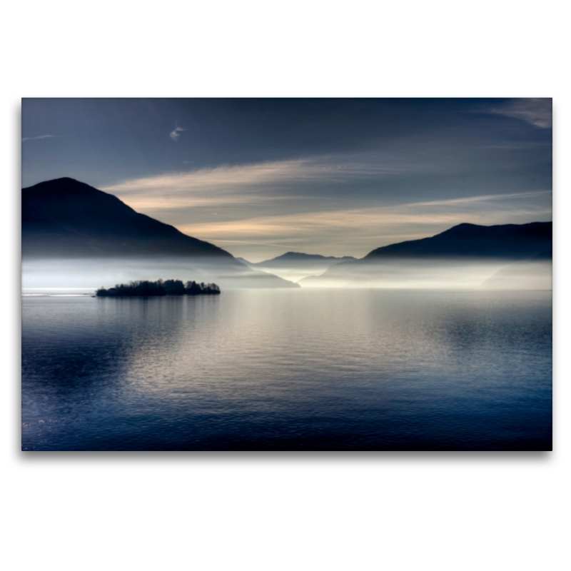 Morgennebel auf dem Lago Maggiore