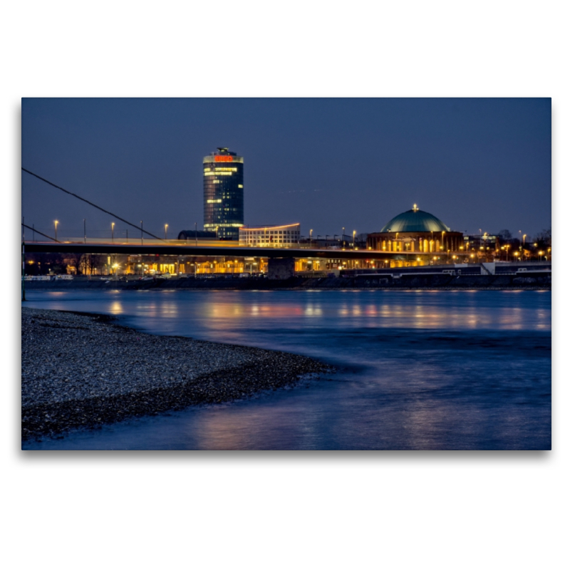 Oberkasseler Brücke, Tonhalle und ERGO-Hochhaus