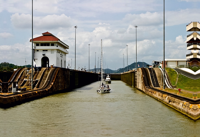 Panamakanal, Miraflores-Schleuse