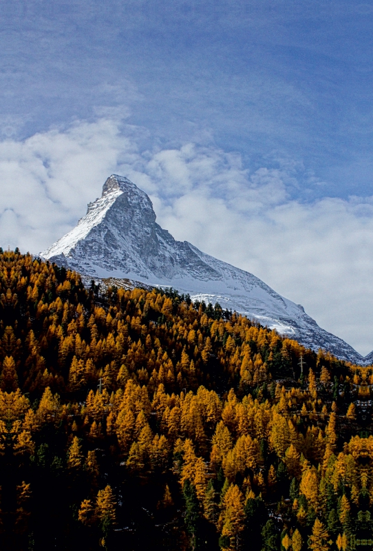 Goldene Herbststimmung mit Matterhorn - Zermatt