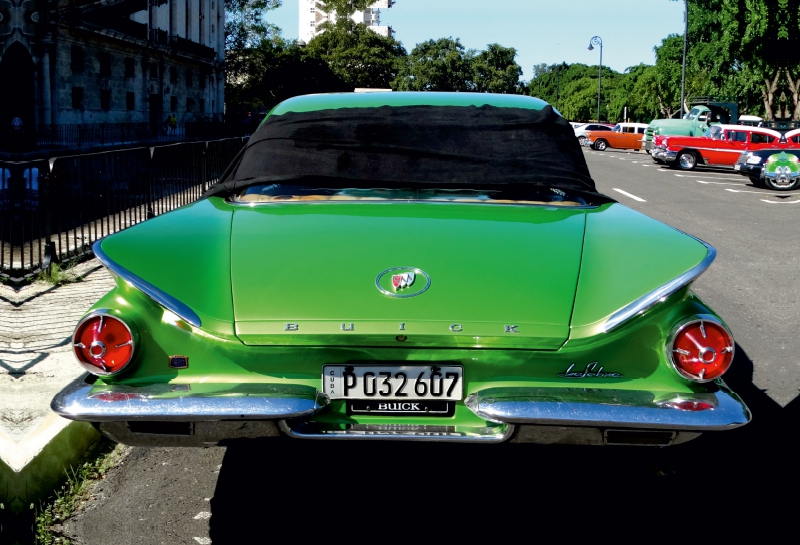 Buick Le Sabre - Ein Motiv aus dem Kalender 'US DREAM CARS - FLOSSEN-MOBILE'