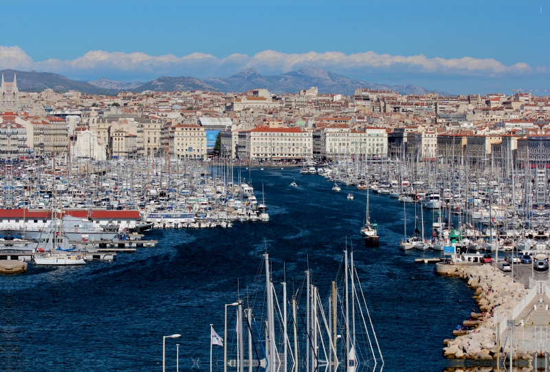 Einfahrt zum Vieux Port in Marseille