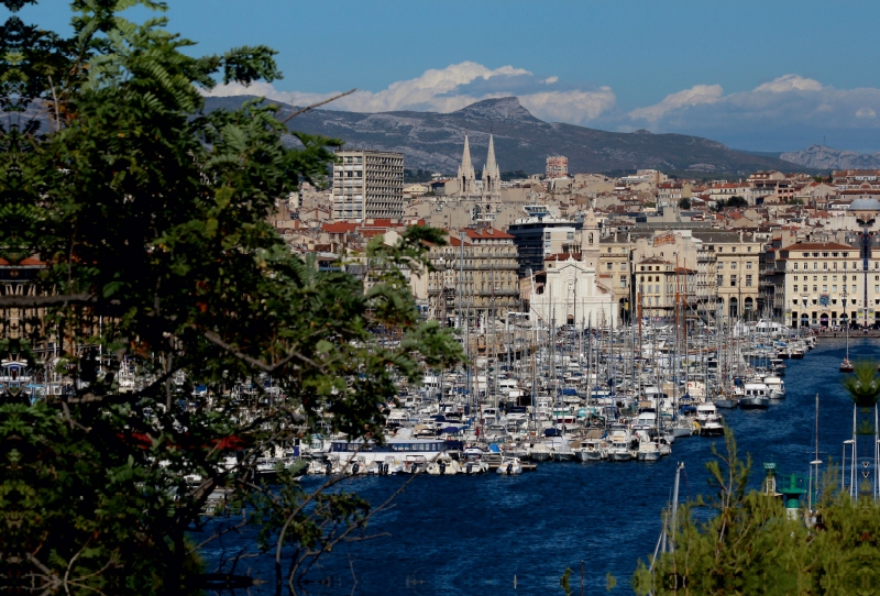 Blick vom Jardin du Pharo in Marseille auf den Vieux Port