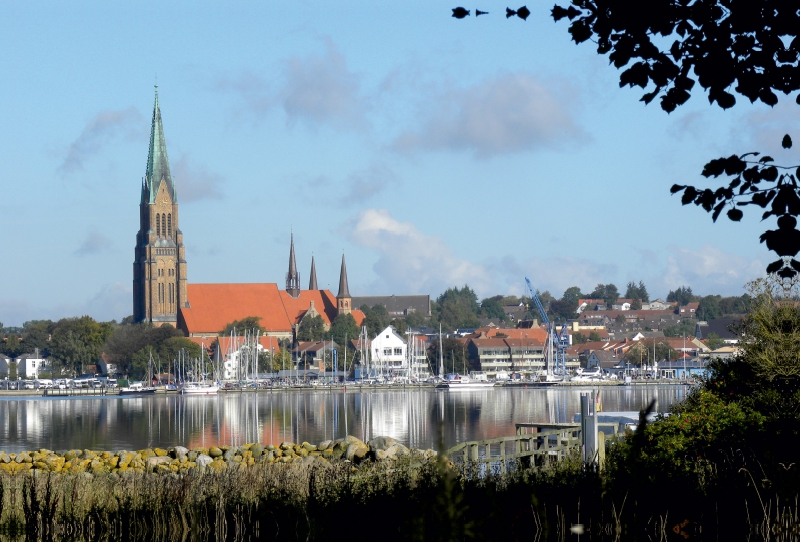 Schleswig Stadthafen und Dom