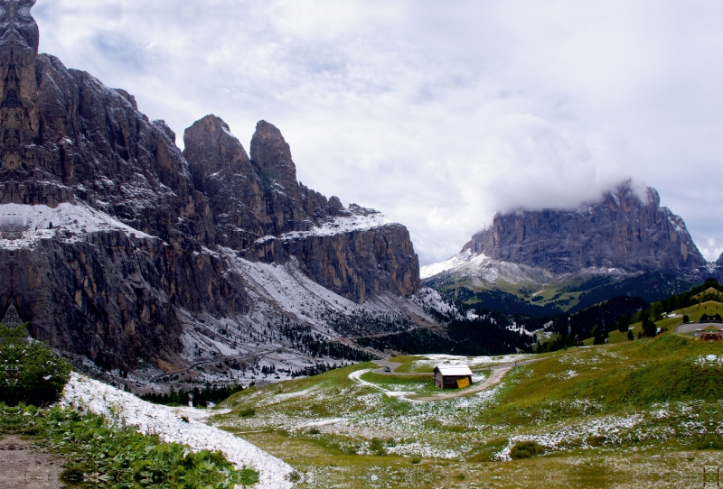 Blick vom Grödner-Joch zum Langkofel