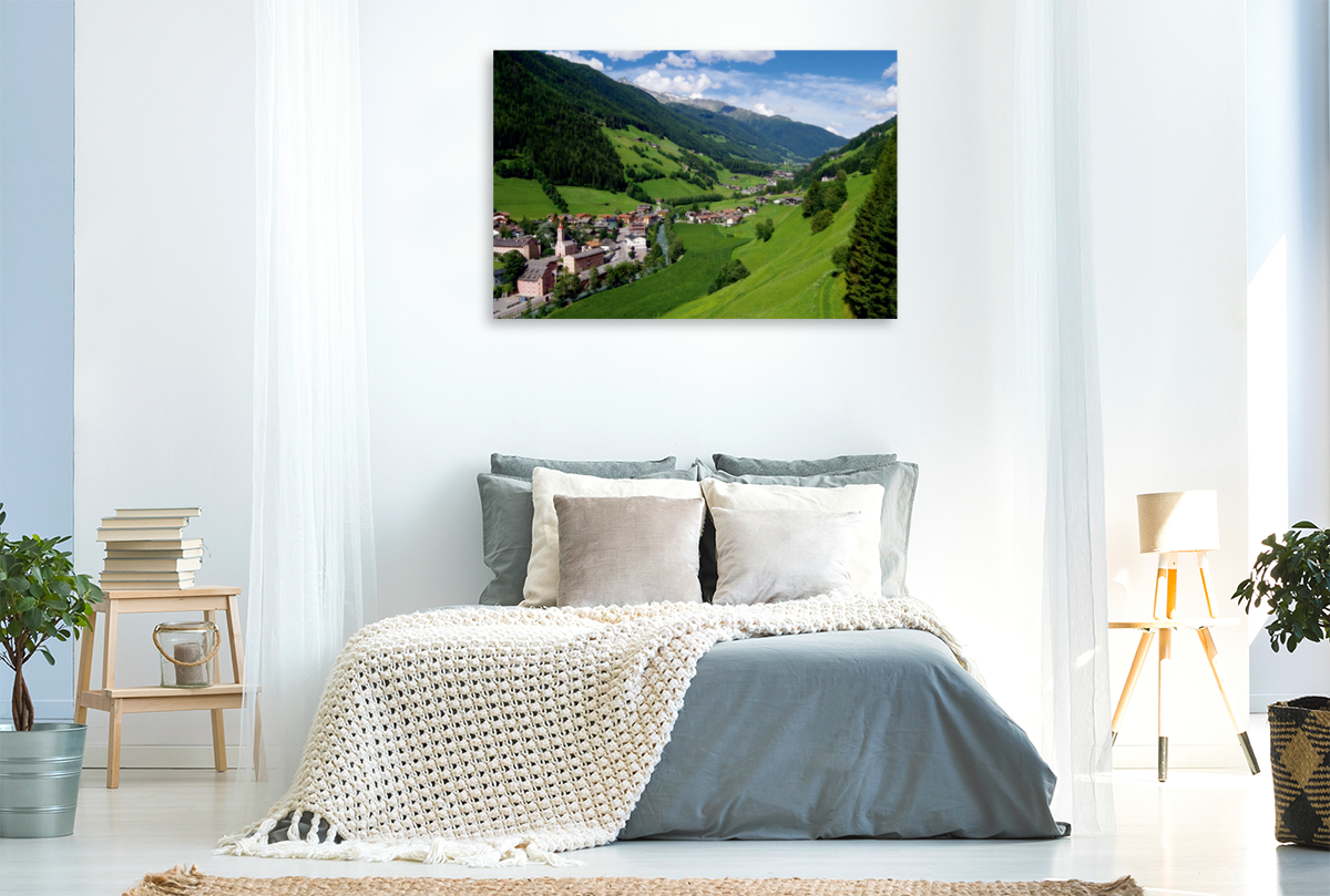 Blick auf Steinhaus im Tauferer Ahrntal in Südtirol