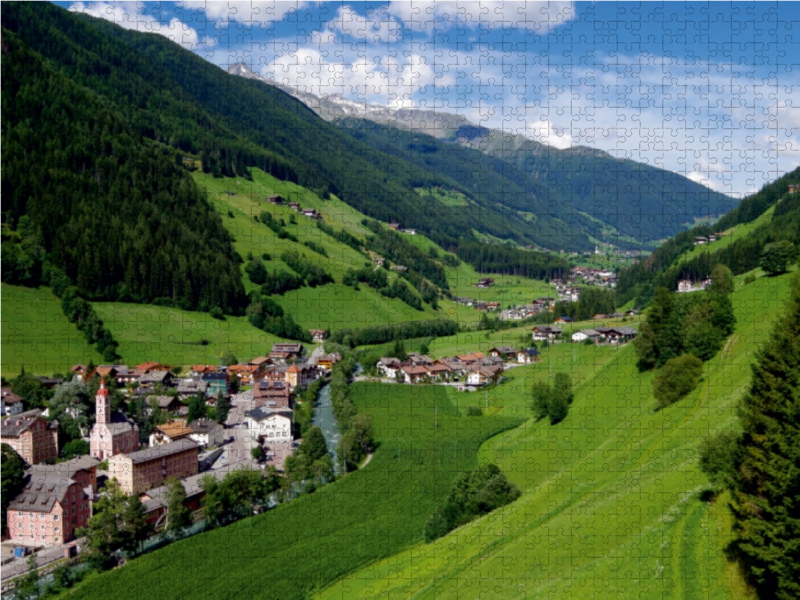 Blick auf Steinhaus im Tauferer Ahrntal in Südtirol