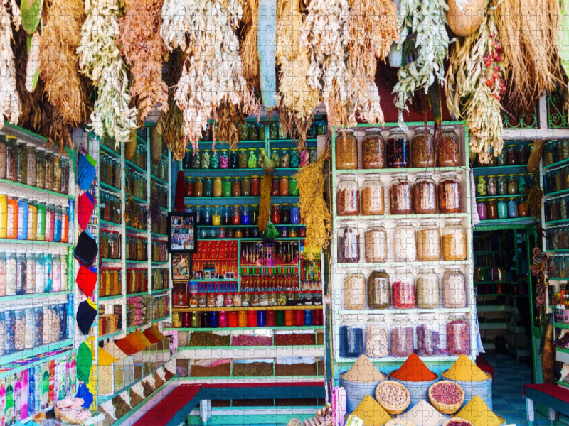 Gewürzstand in den Souks von Marrakesch