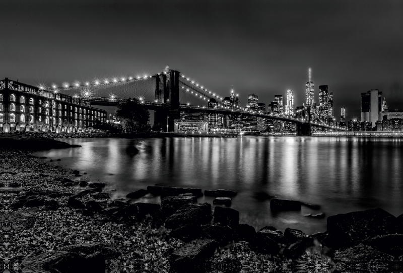 MANHATTAN SKYLINE und BROOKLYN BRIDGE Uferspaziergang bei Nacht