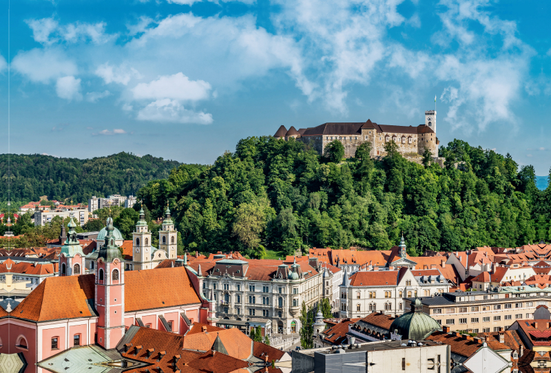 Stadtansicht mit Burg in Ljubljana