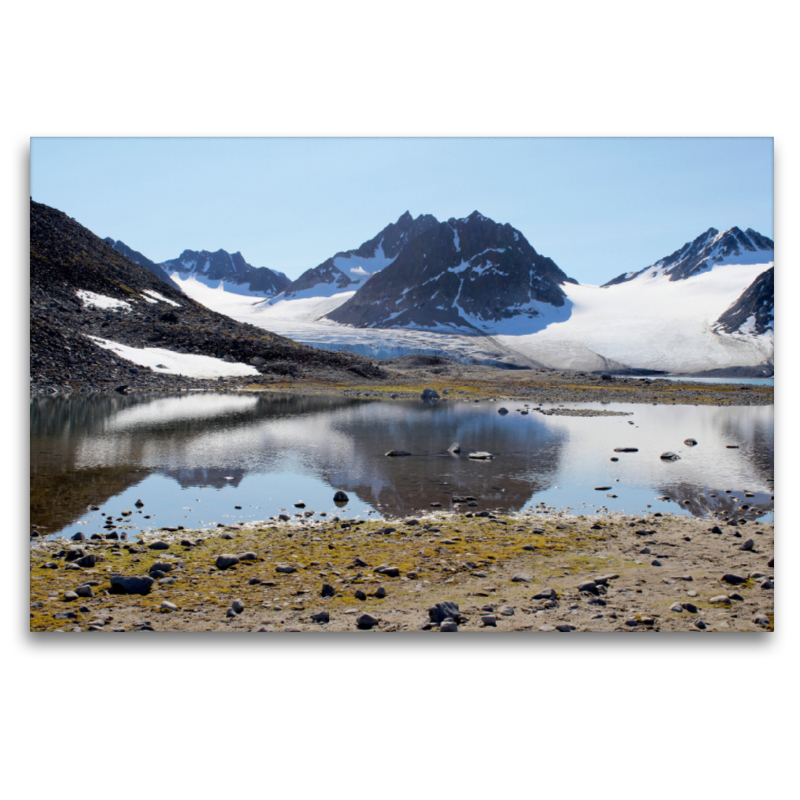 Ein Gletscher in der Nähe des Magdalenen Fjords