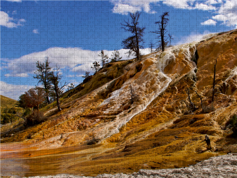 Mammoth Hot Springs Yellowstone