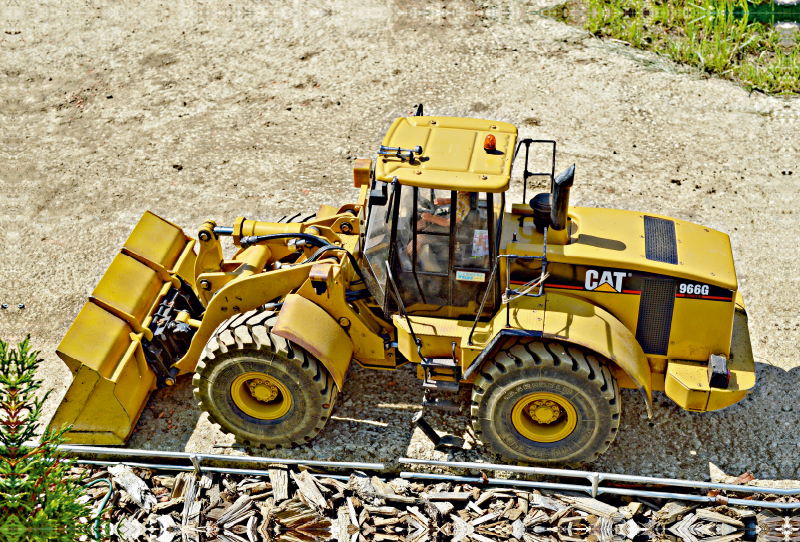 Radlader CAT 966G