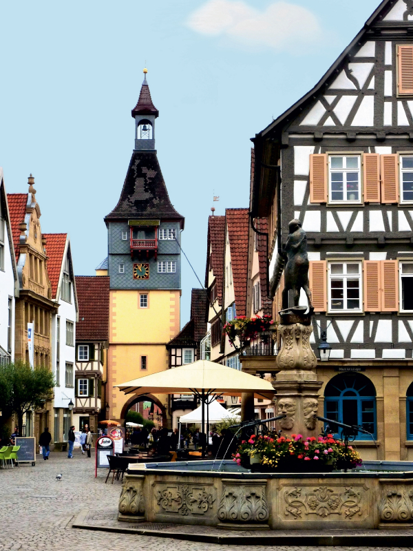 Winnenden: Altes Rathaus, Marktbrunnen und Schwaikheimer Tor