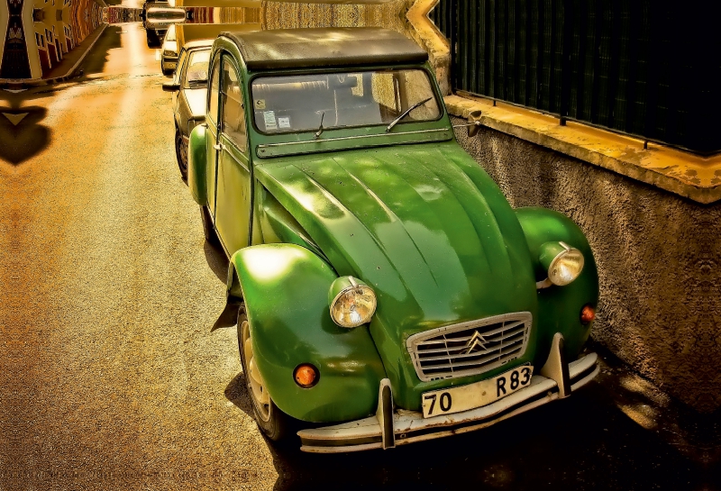 Ein Motiv aus dem Kalender Citroën 2CV - die Ente