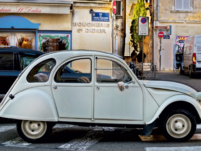 Ein Motiv aus dem Kalender Citroën 2CV - die Ente