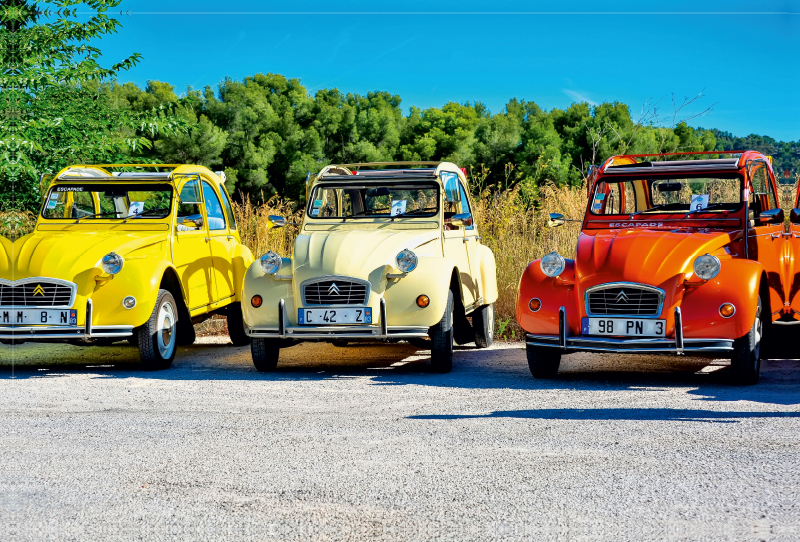 Ein Motiv aus dem Kalender Citroën 2CV - die Ente