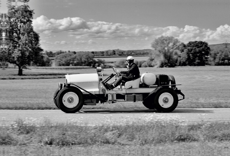 Ein Motiv aus dem Kalender REO Roadster USA 1916 - in Schwarzweiss