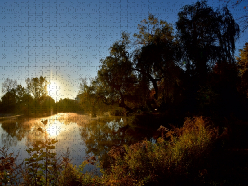 Herbstliche Morgenstimmung am See