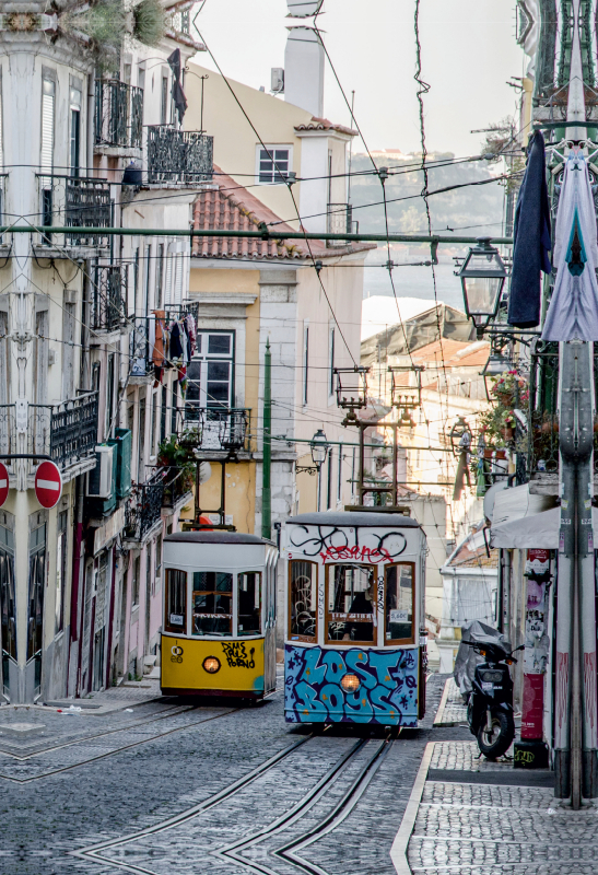 Ein Motiv aus dem Kalender Lissabon - Straßen- & Standseilbahnen