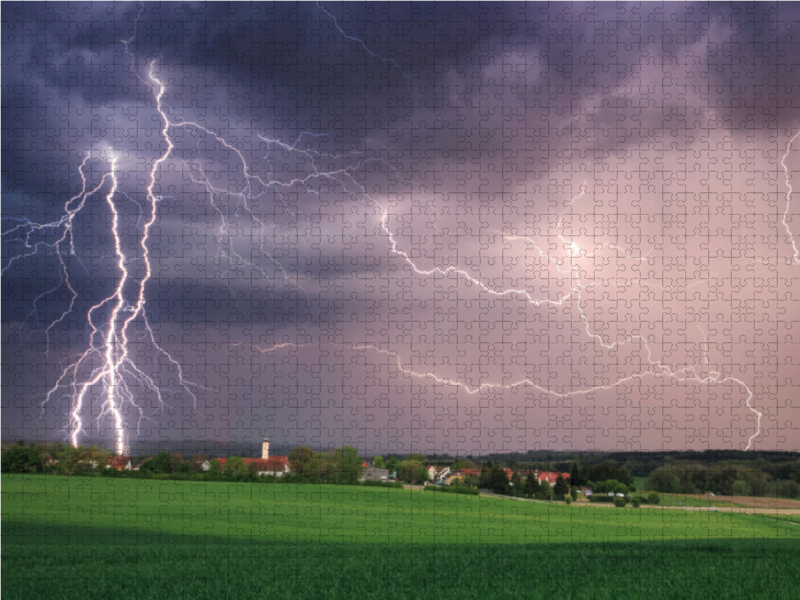 Nahe Blitzschläge in Bayern