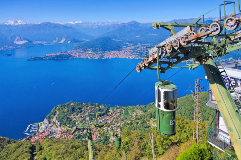 Laveno und Seilbahn zum Sasso del Ferro