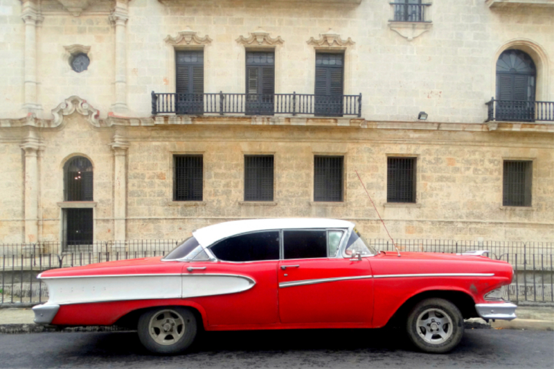 Der amerikanische Oldtimer EDSEL in Havanna