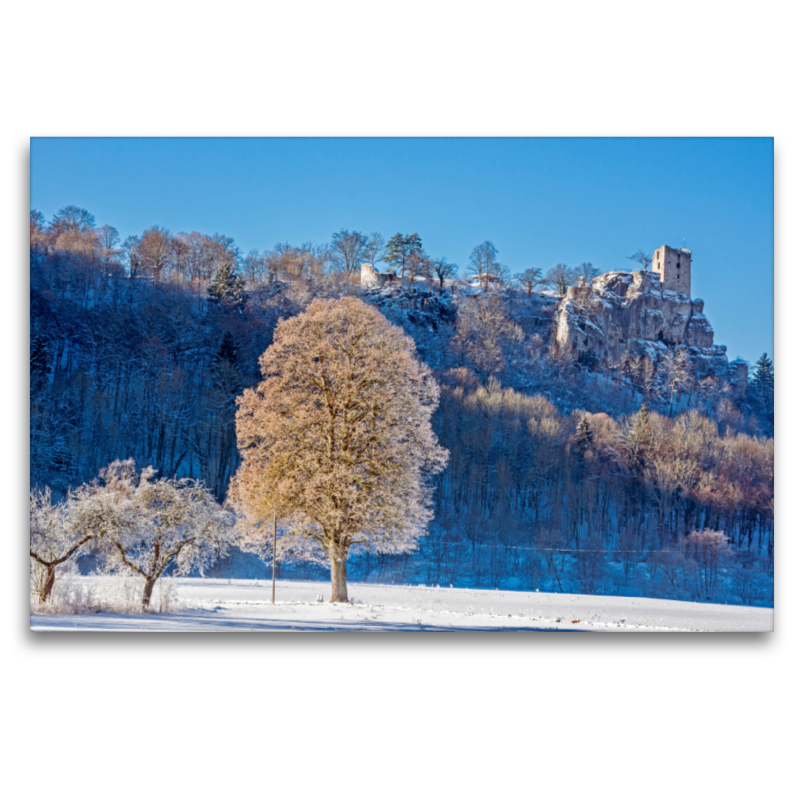 Winterlandschaft im Wiesenttal am Fuße der Burg Neideck