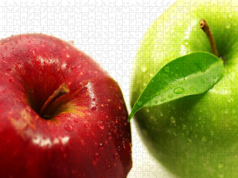 Frische Äpfel im Gegensatz