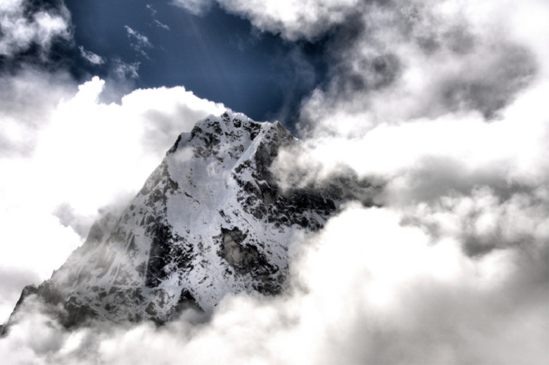 Cholatse (6440 m)