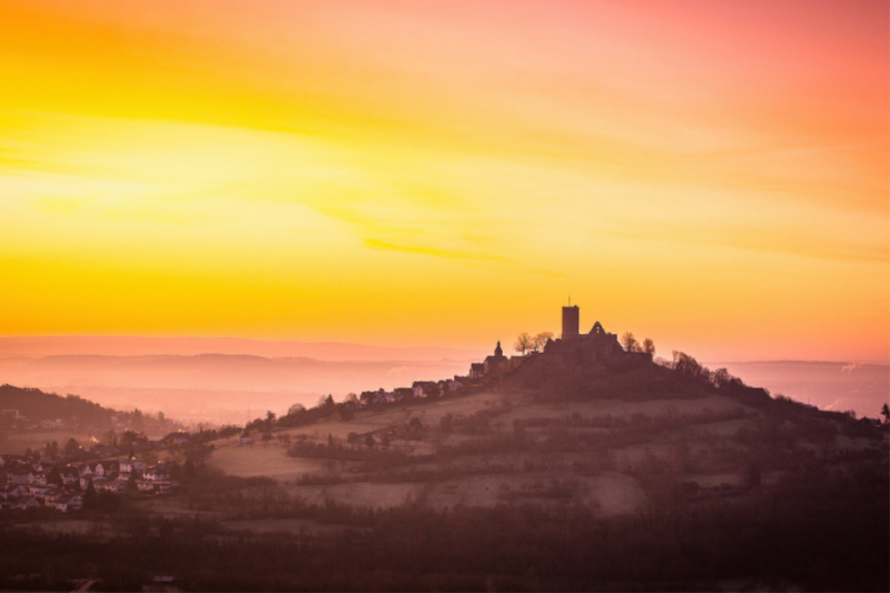 Burg Gleiberg im Morgenrot