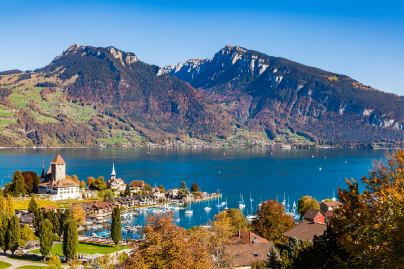 Spiez am Thunersee in der Schweiz