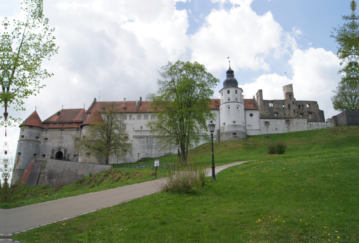 Weg zu Schloss Hellenstein