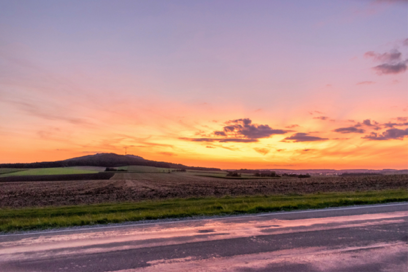 Der Hesselberg im Sonnenuntergang