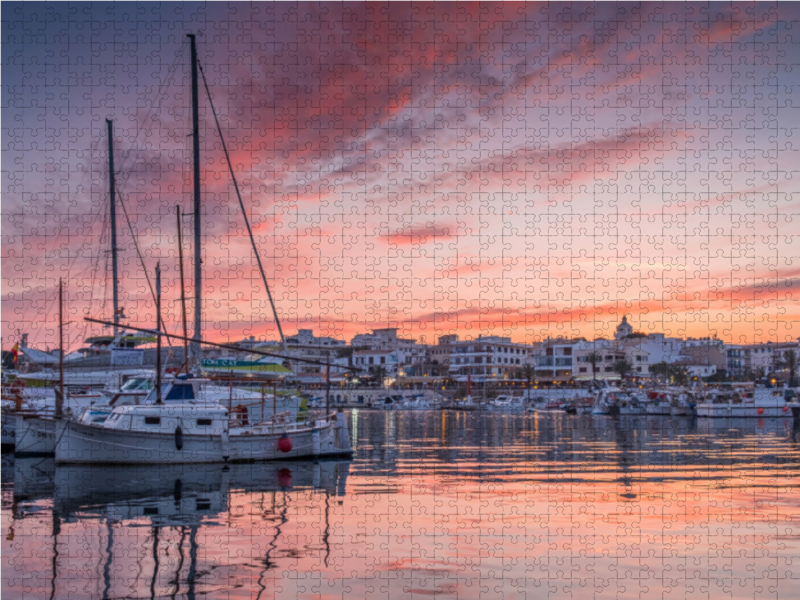 Sonnenuntergang im Hafen von Cala Ratjada