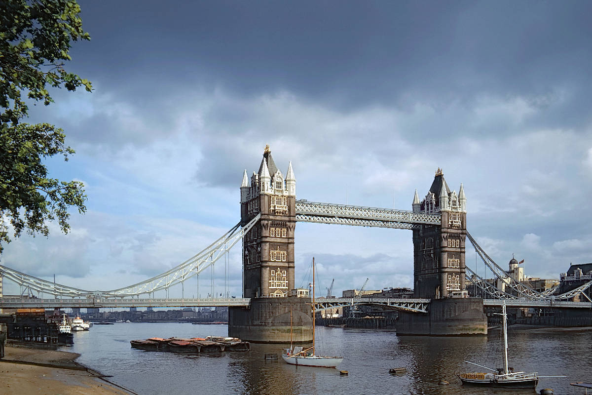 1973 - Tower Bridge