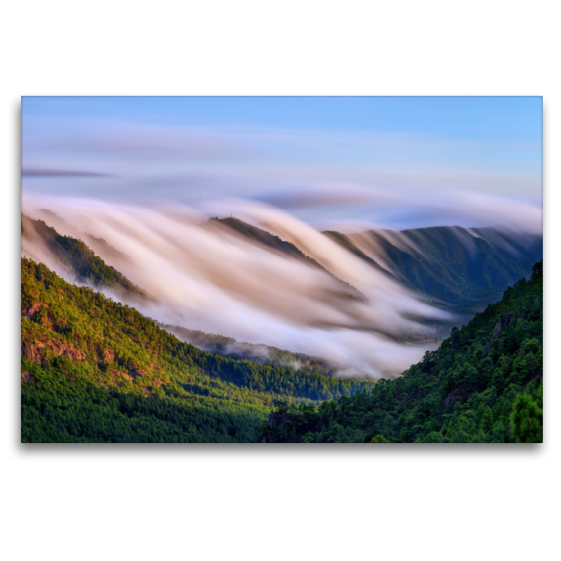 Wolkenwasserfall auf La Palma (Kanaren)