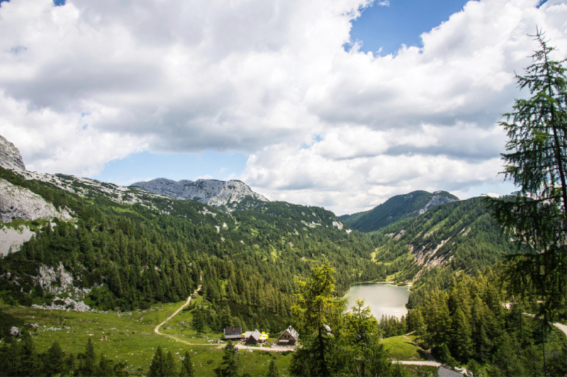 Bergsee in den Alpen