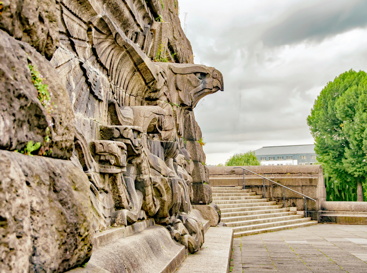 Reichsadlerrelief am Deutschen Eck