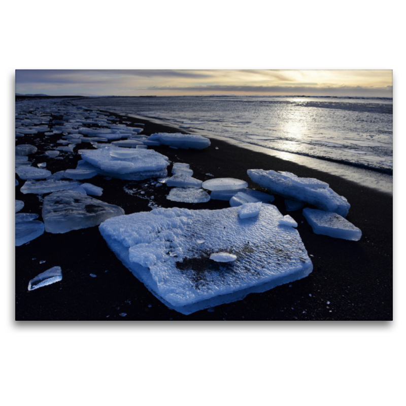 Eisschollen am Strand auf Island