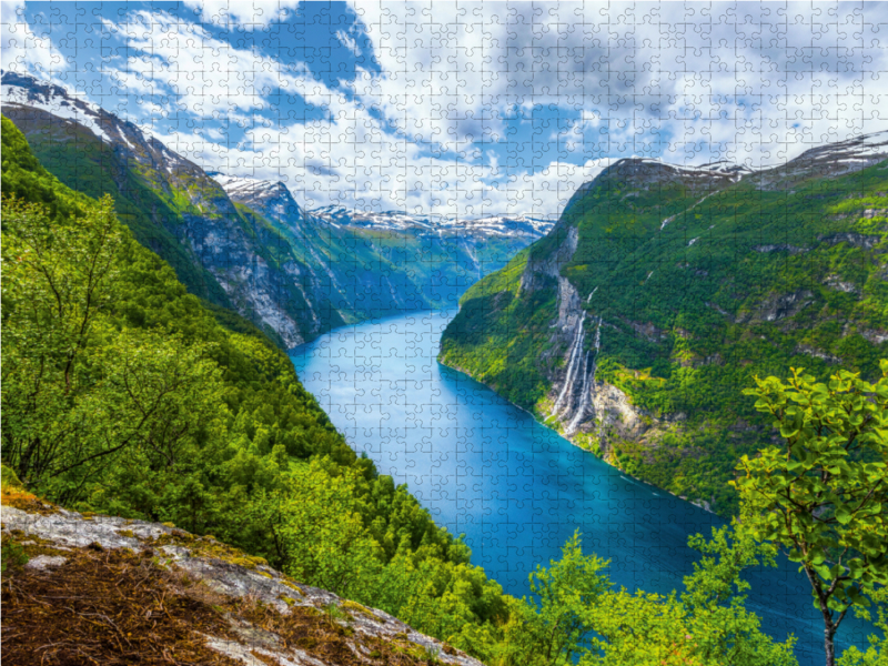 Wasserfall 'Sieben Schwestern' und der Geirangerfjord