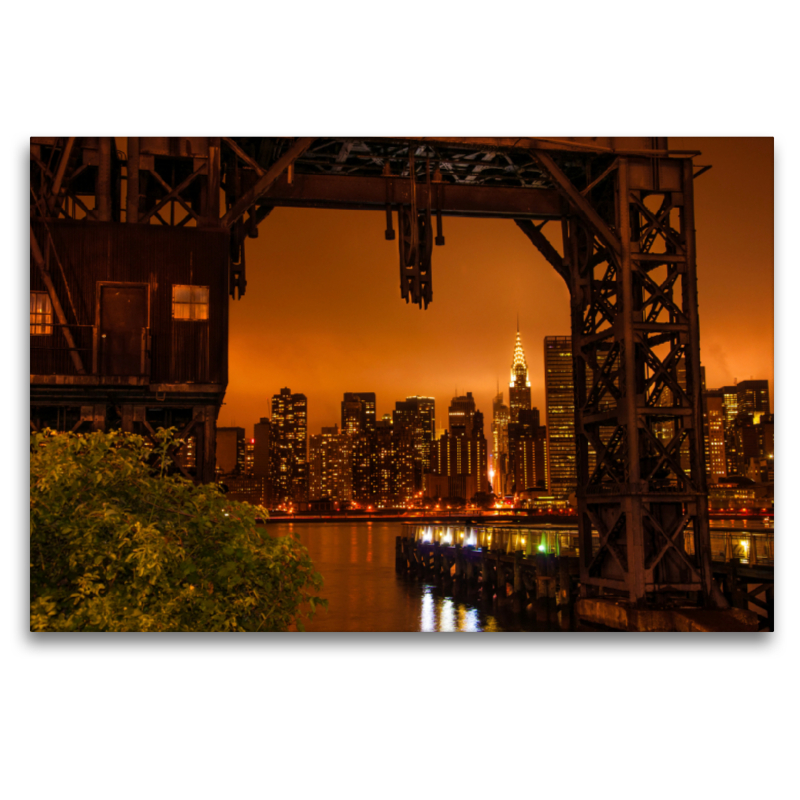 Blick vom Gantry Plaza State Park in Queens auf den East River/Manhattan