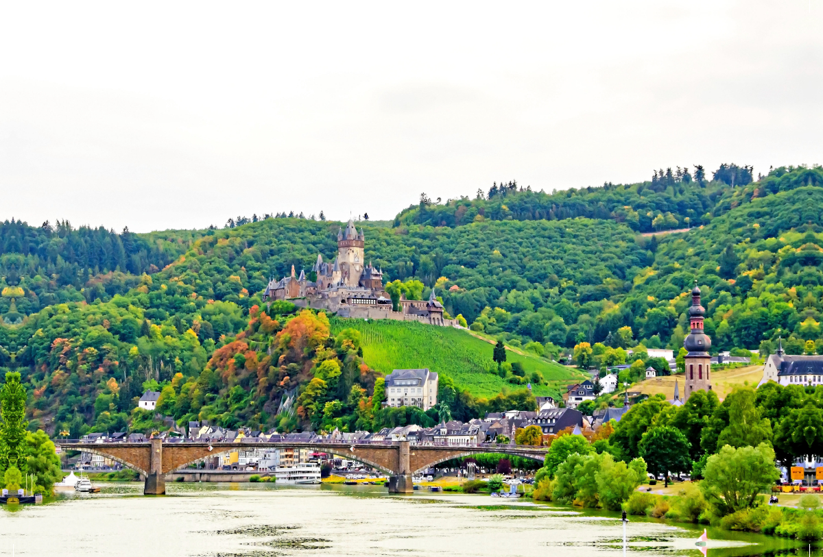 Panoramablick auf die Reichsburg