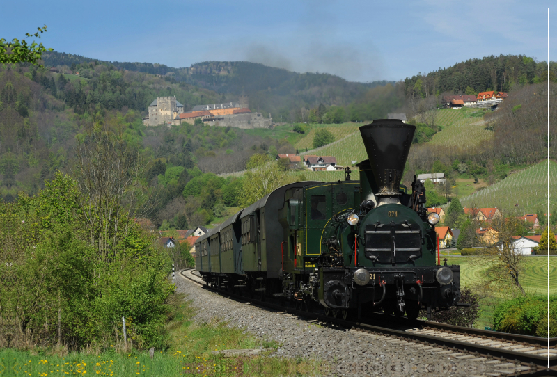 Dampflok 671 auf der Leibenfelder Höhe in Deutschlandsberg