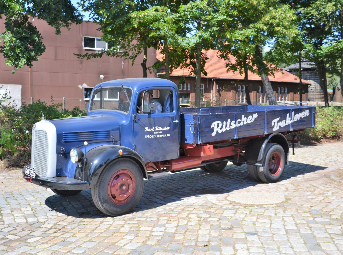 Mercedes Benz L 312 (1956)