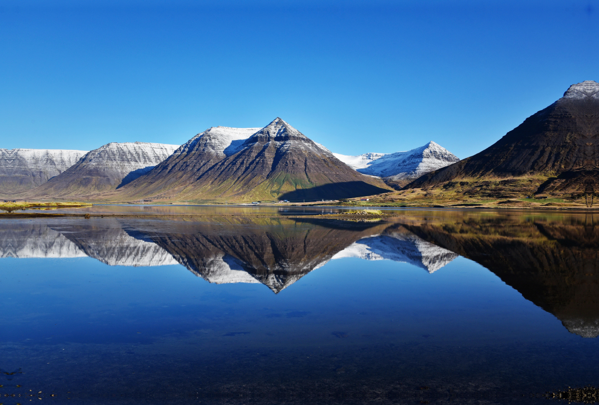 Spiegelung in den Vestfirðir