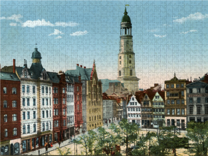 Grossneumarkt mit Blick auf die Michaelis Kirche